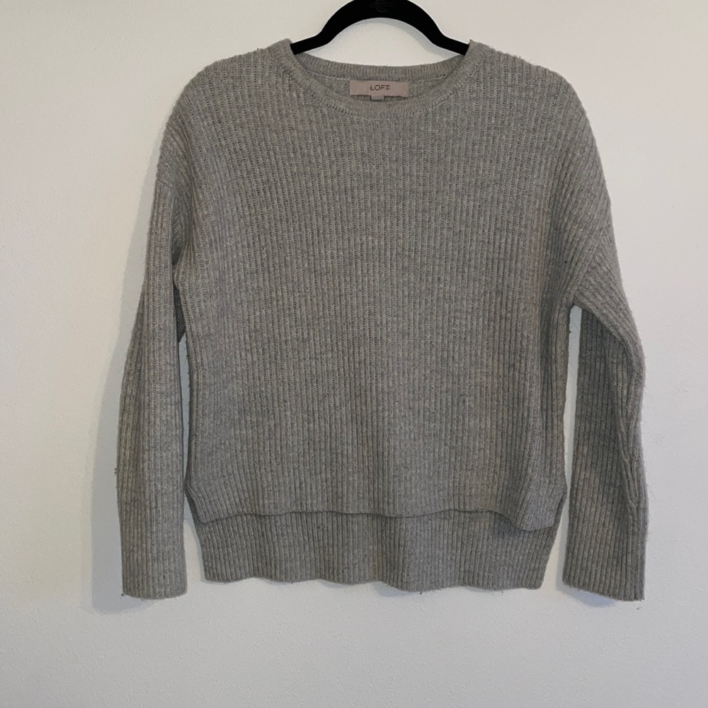 High-Low Hem Sweater - Picture 1 of 5